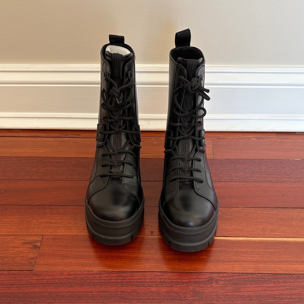 UGG® • Sheena Combat Boots • Brand New - Picture 2 of 6